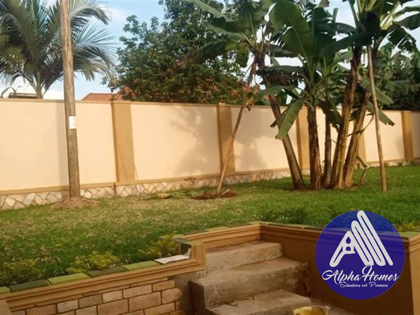 Bungalow for sale in Kira Wakiso