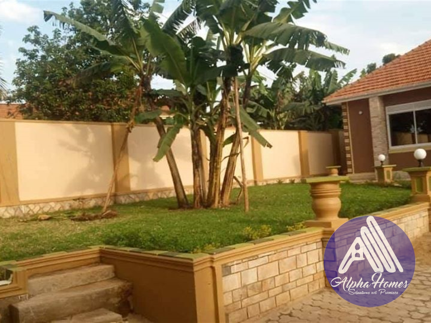 Bungalow for sale in Kira Wakiso