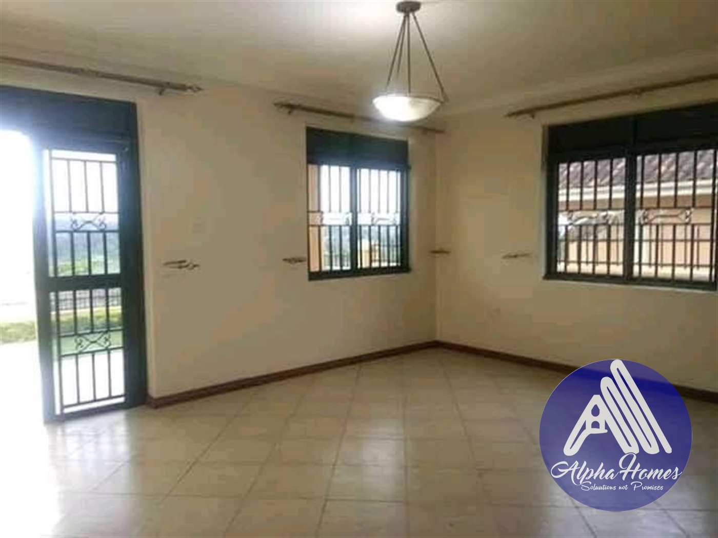 Bungalow for rent in Kira Wakiso