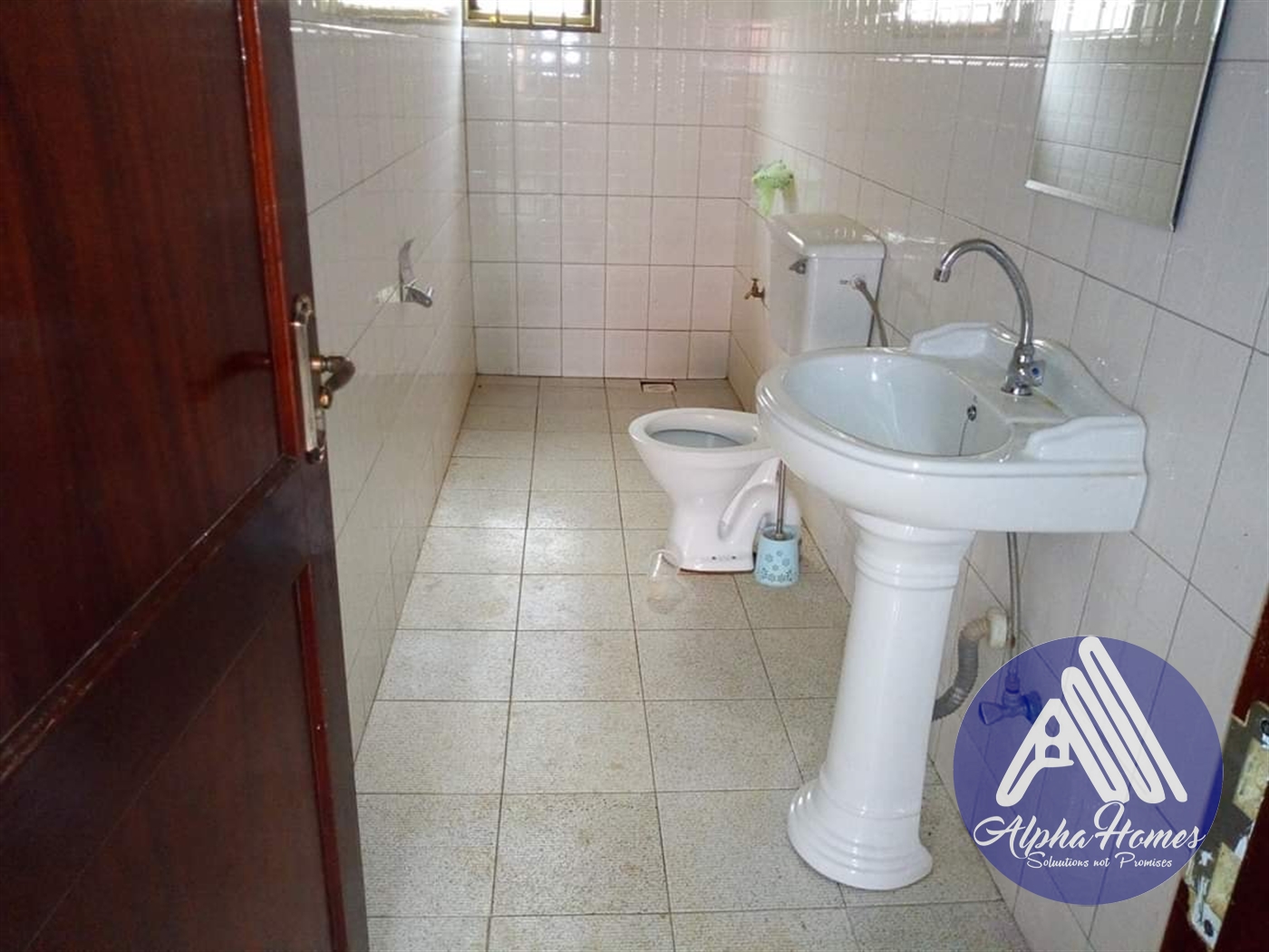 Semi Detached for rent in Najjera Wakiso