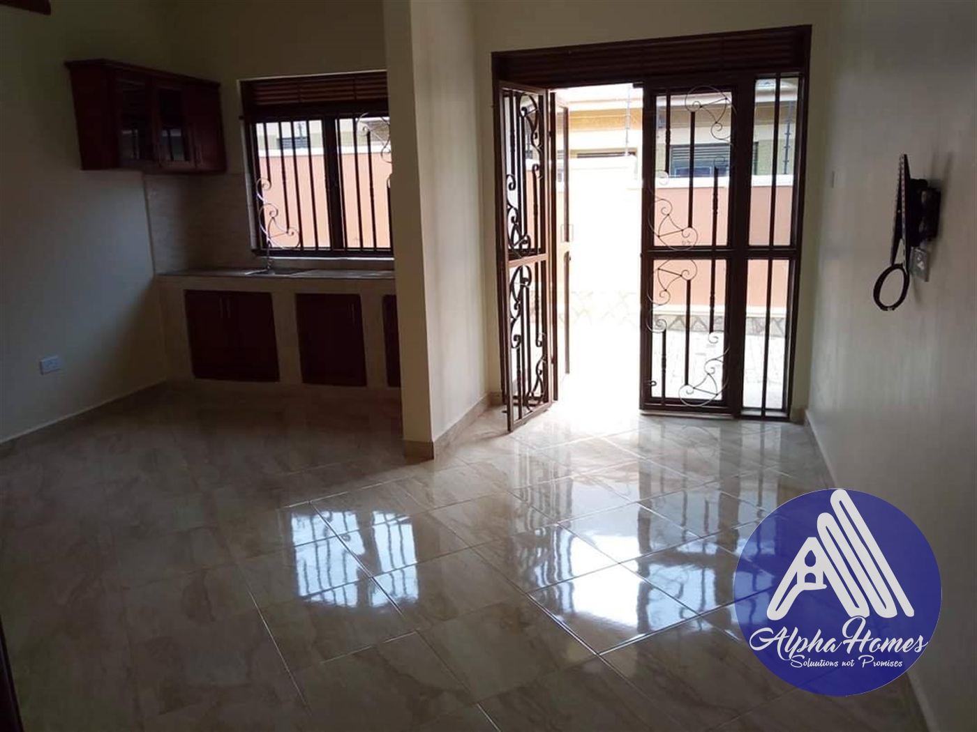 Semi Detached for rent in Kyanja Kampala