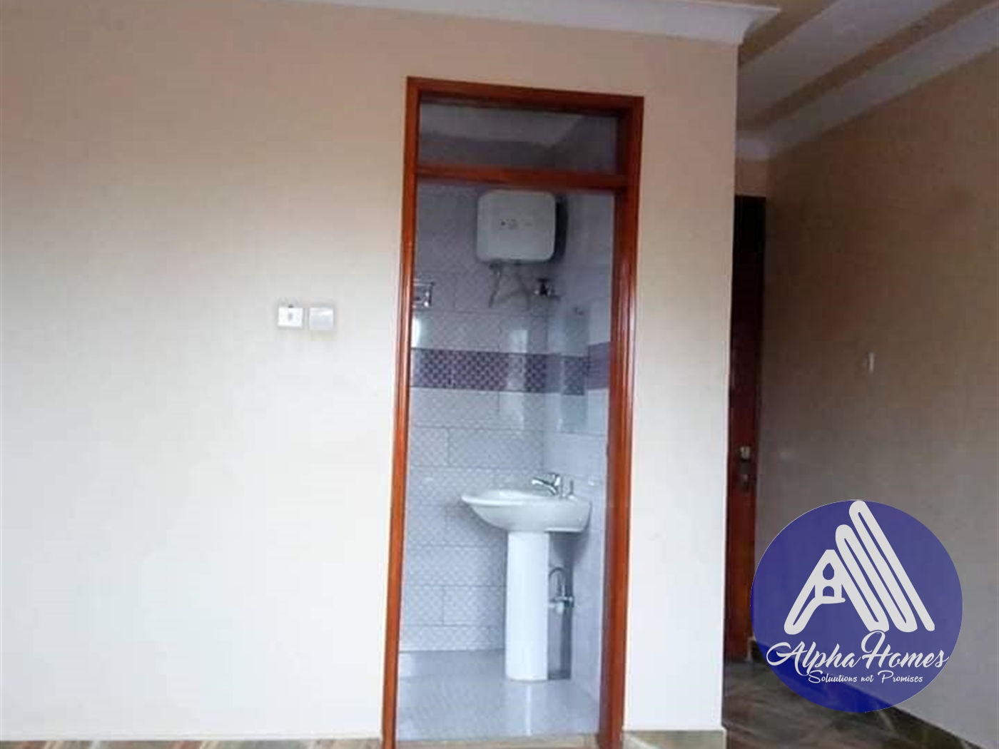 Apartment for rent in Kisaasi Kampala