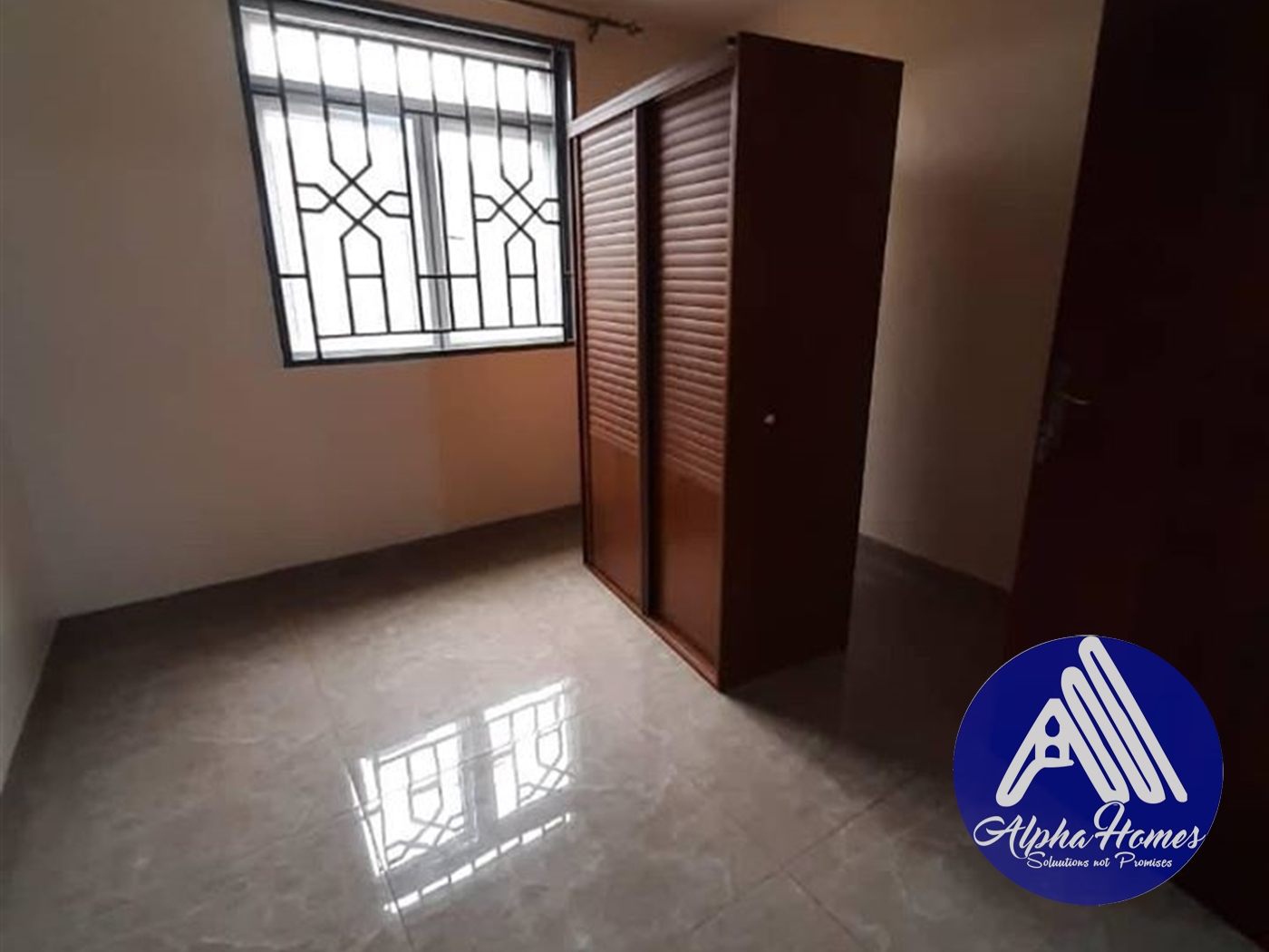 Duplex for sale in Makerere Kampala