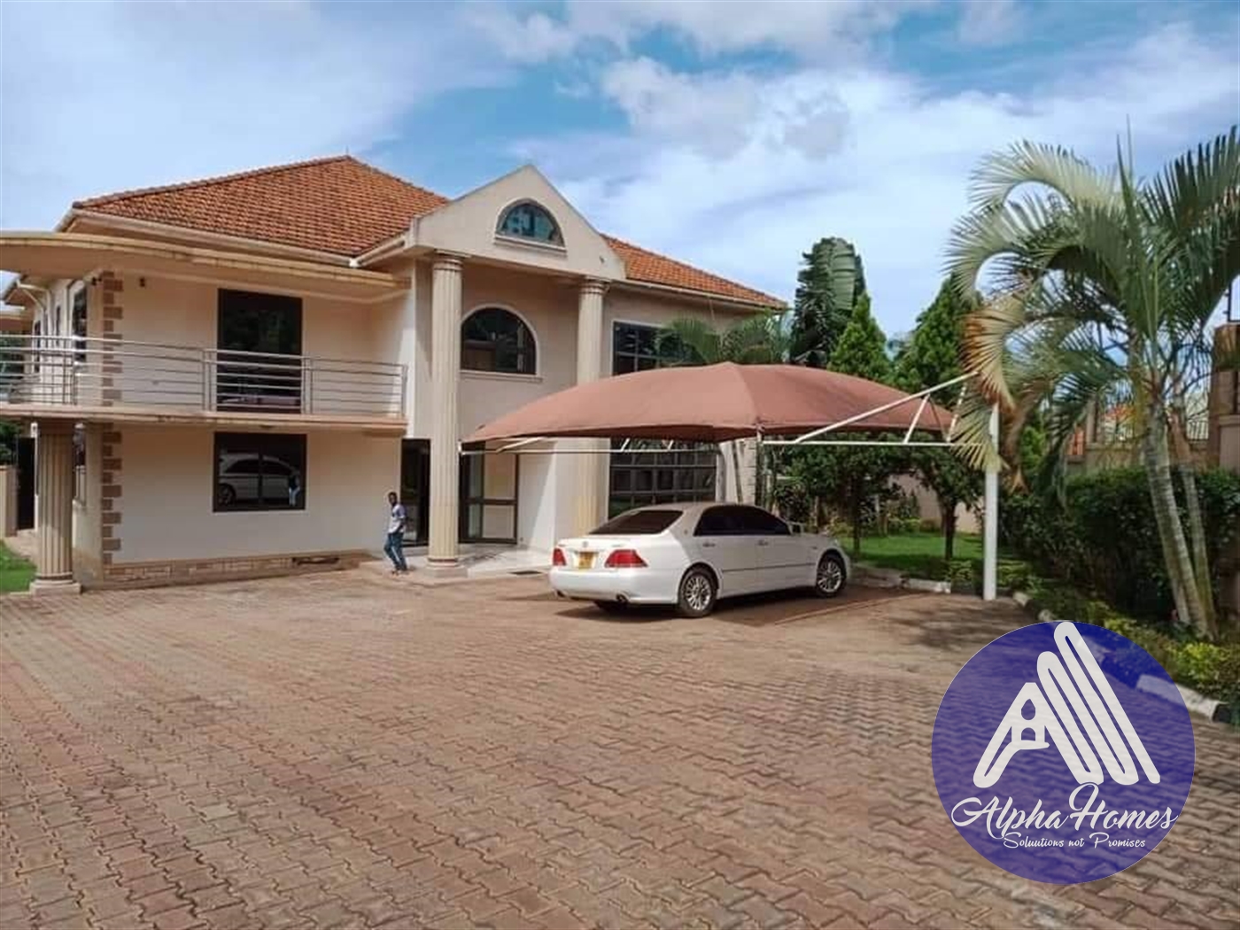 Mansion for sale in Muyenga Kampala