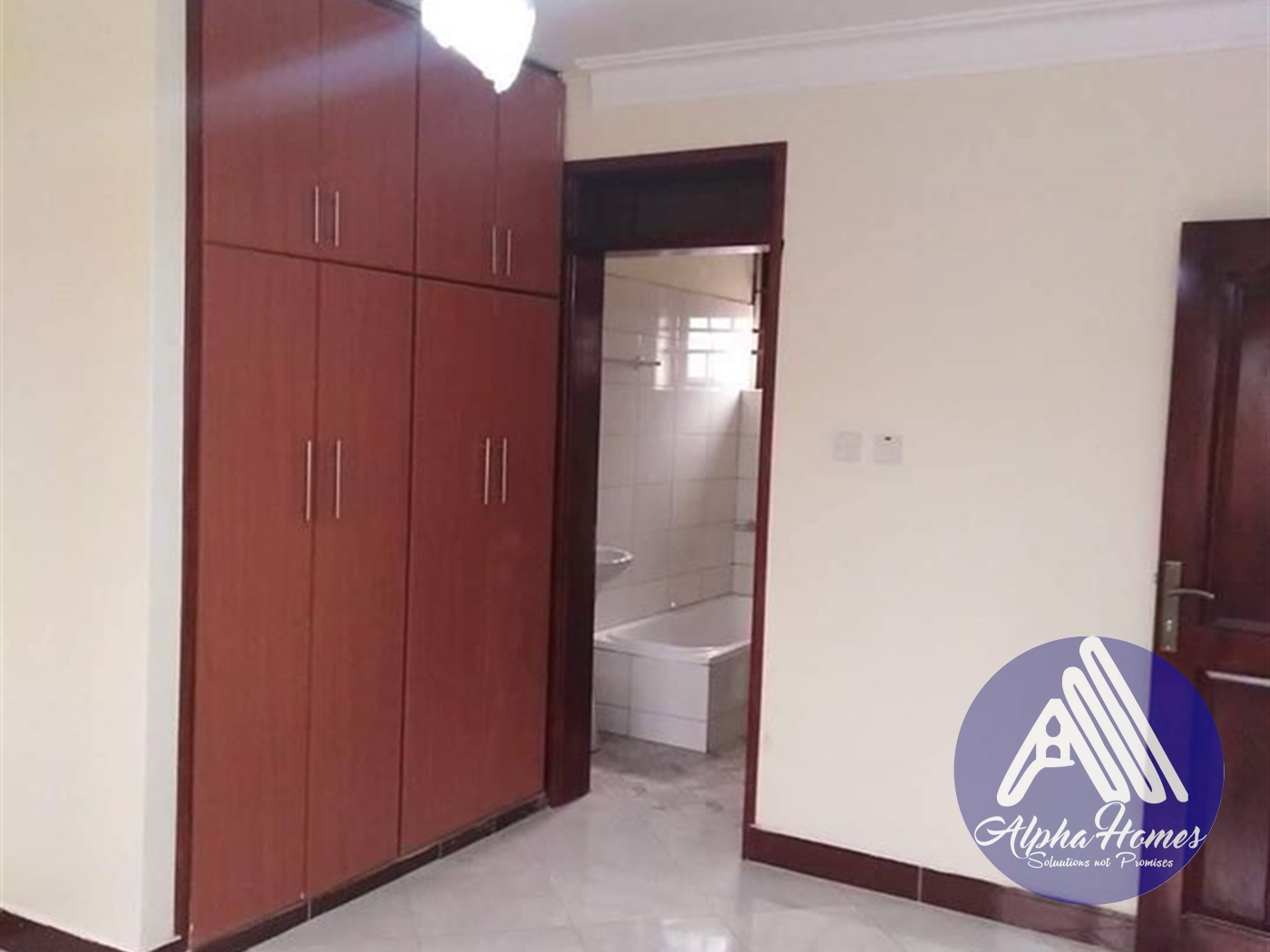 Apartment for rent in Kisaasi Kampala