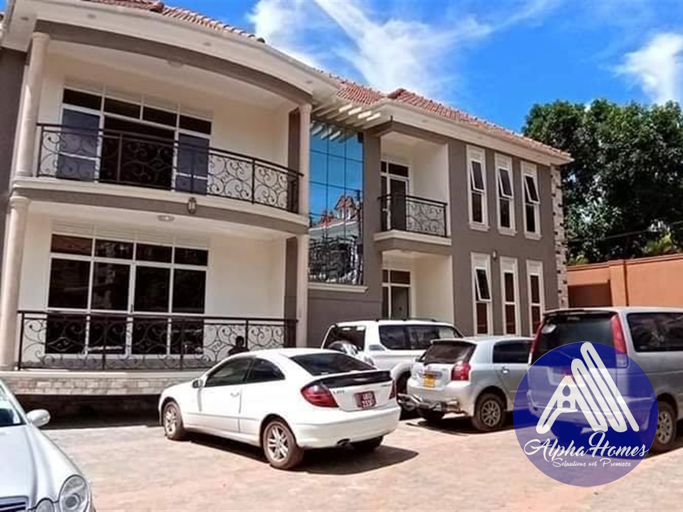 Mansion for sale in Munyonyo Kampala