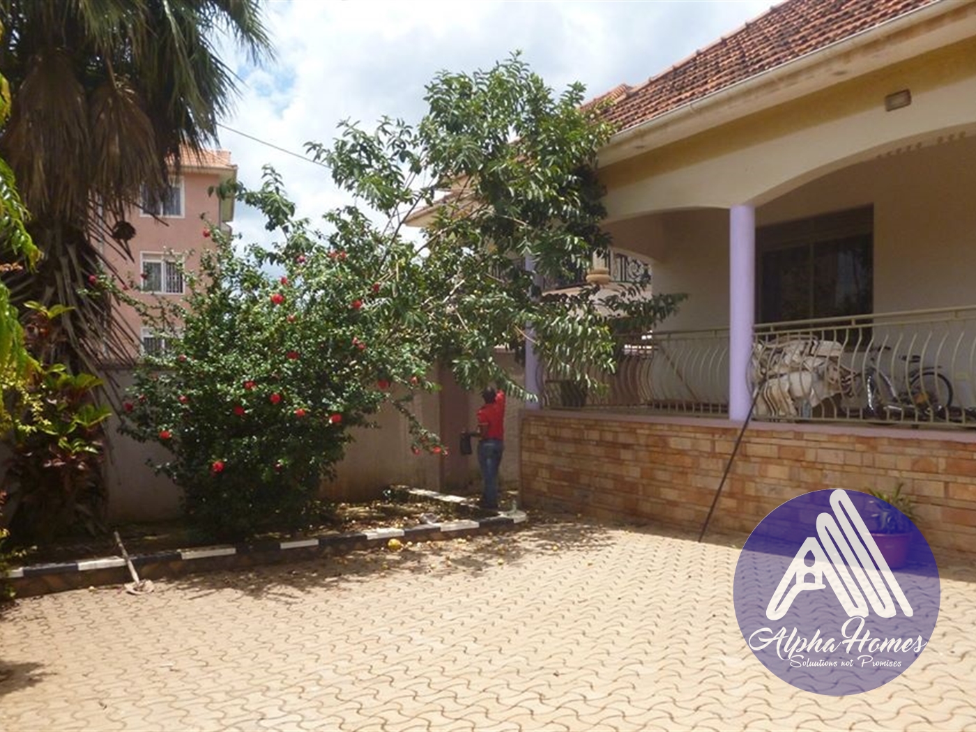 Bungalow for sale in Kyaliwajjala Wakiso