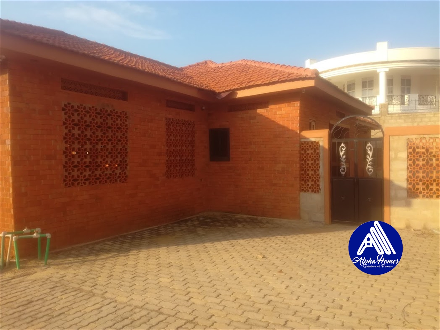 Bungalow for rent in Kira Wakiso