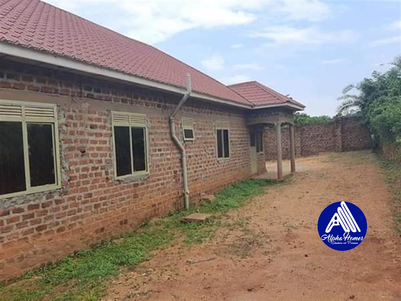 Shell House for sale in Gayaza Kampala