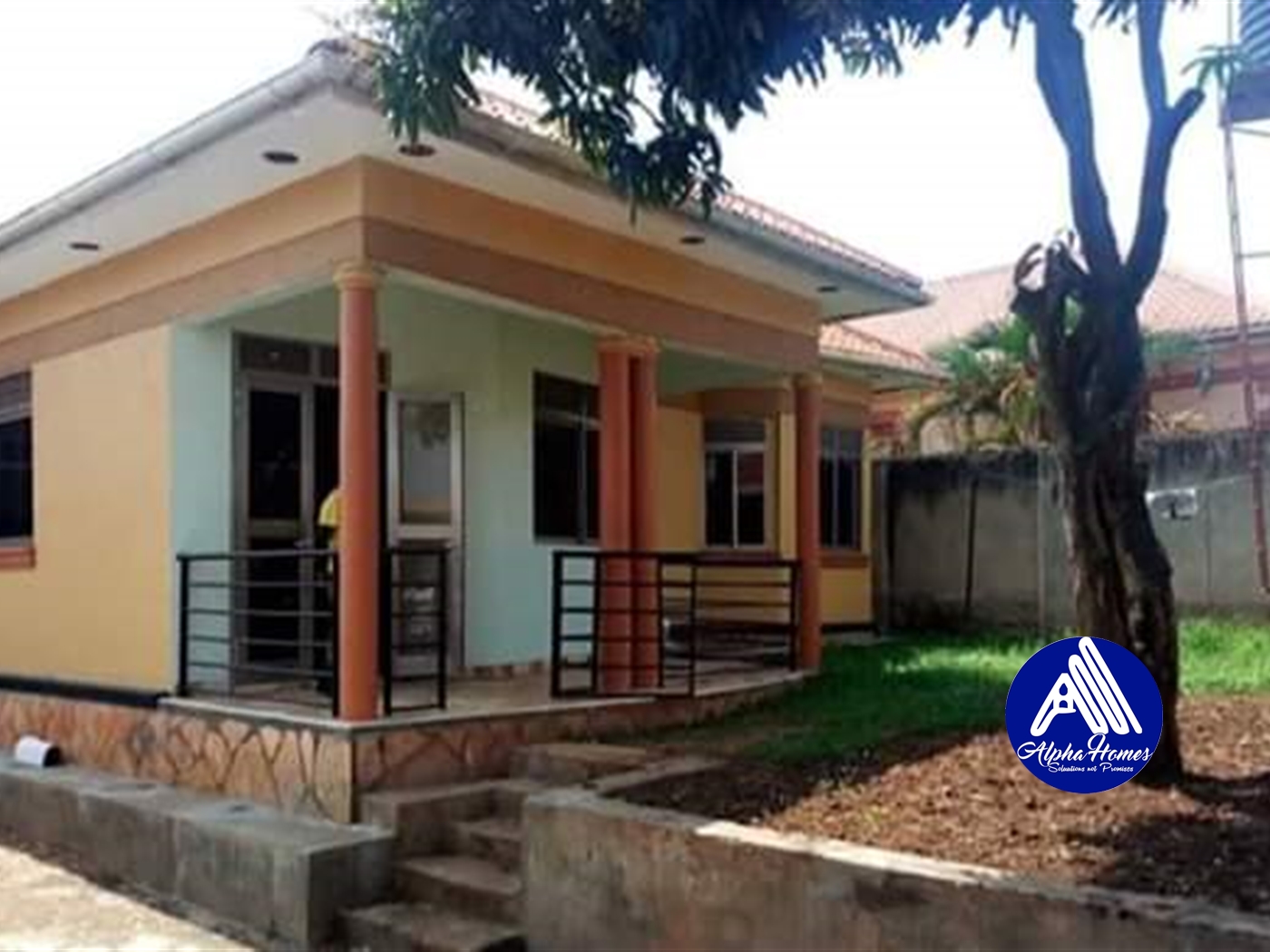 Bungalow for rent in Naalya Kampala