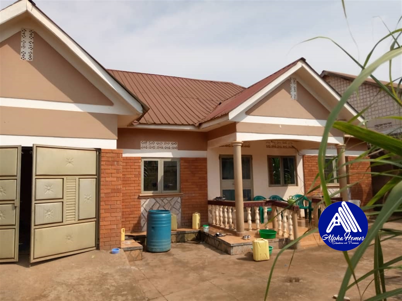 Bungalow for sale in Nansana Wakiso