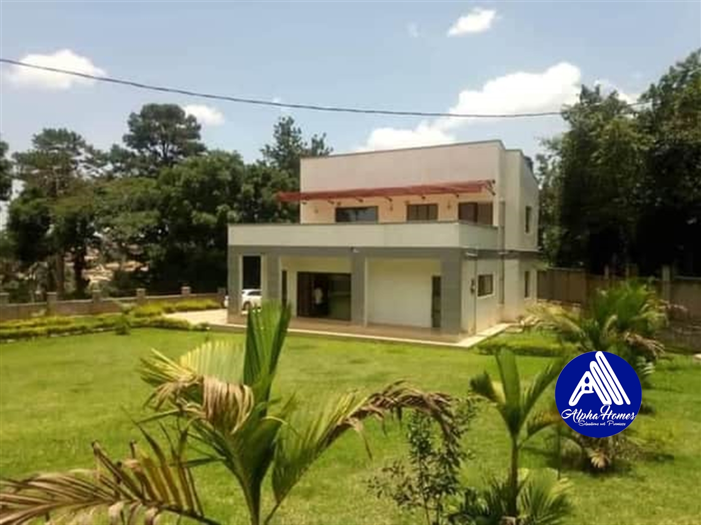 Mansion for rent in Kisaasi Kampala