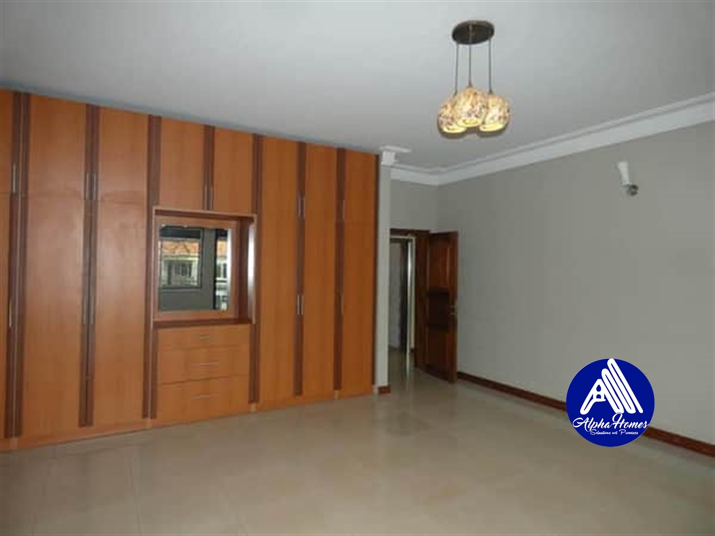 Duplex for rent in Naalya Kampala