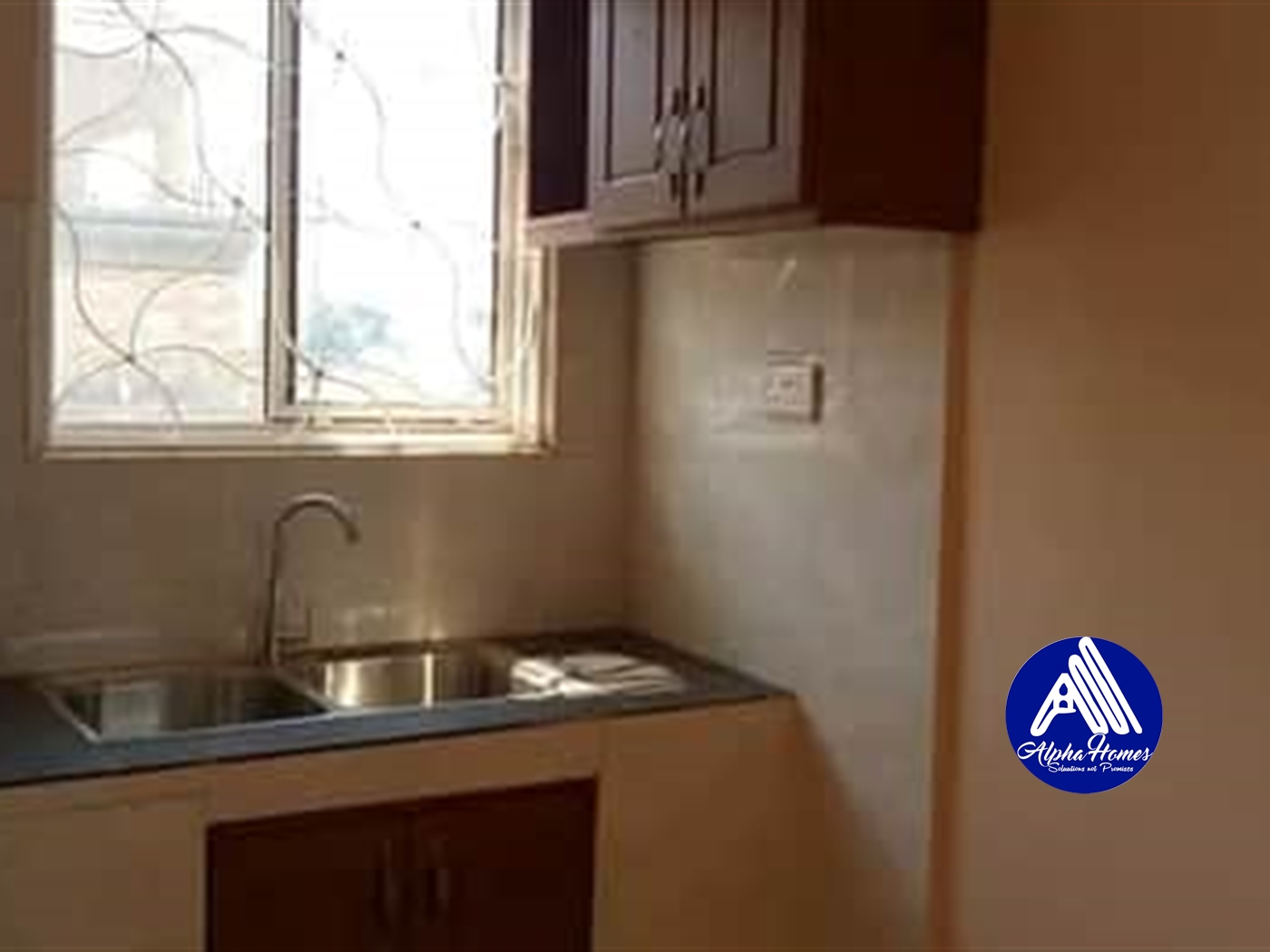 Semi Detached for rent in Kyanja Kampala