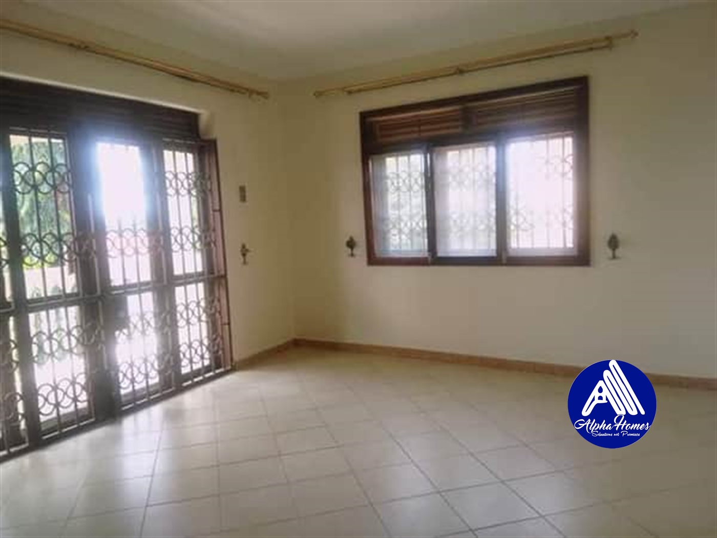 Apartment for rent in Kiwaatule Kampala