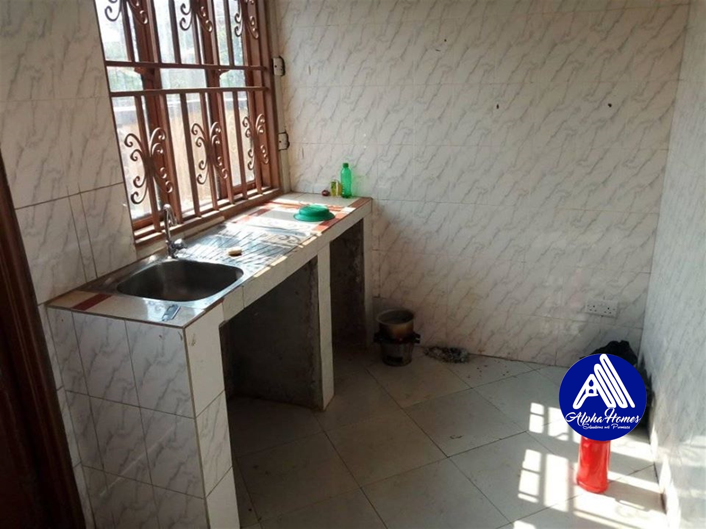 Semi Detached for rent in Bweyogerere Wakiso