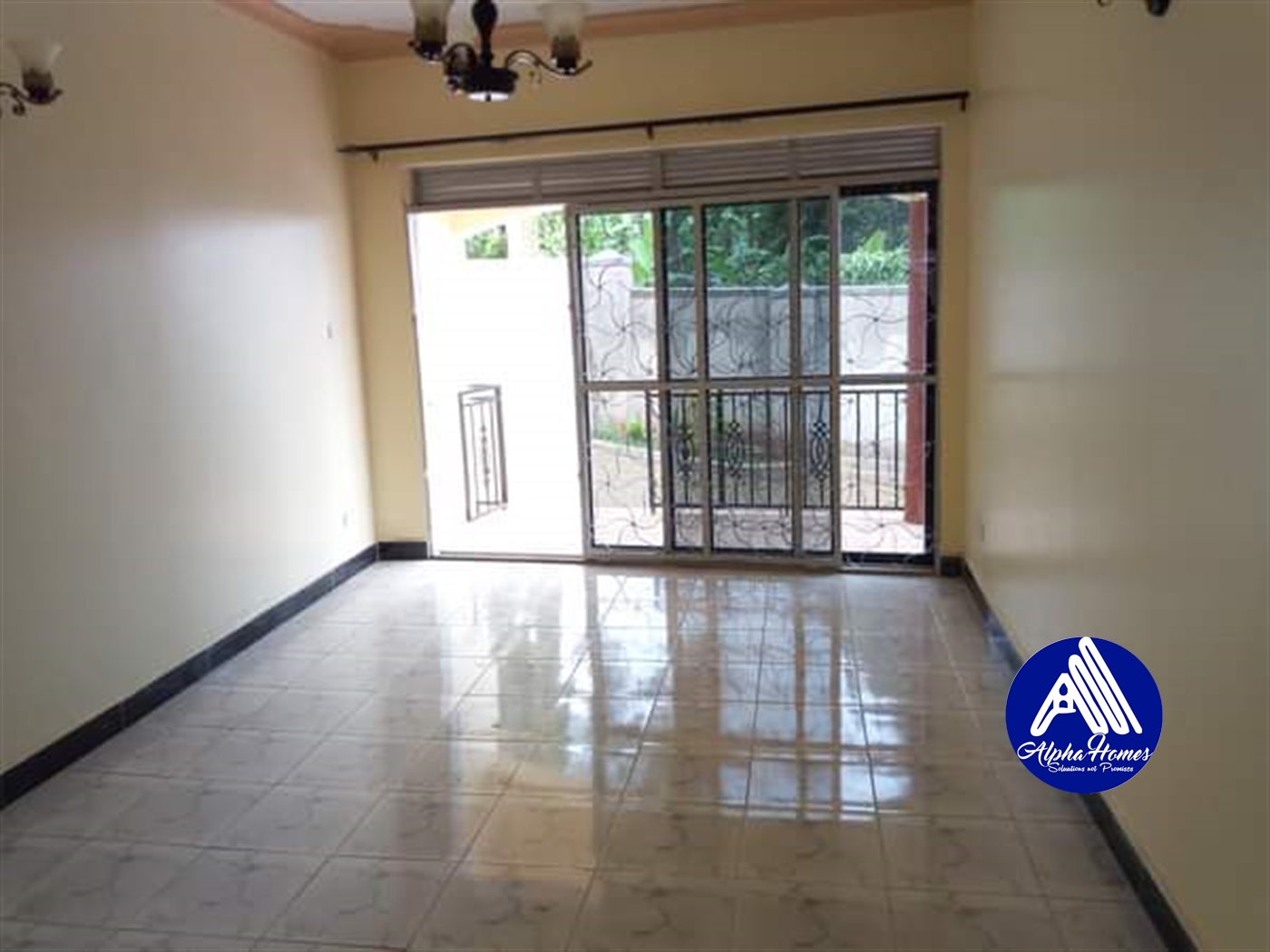 Semi Detached for rent in Kyanja Kampala