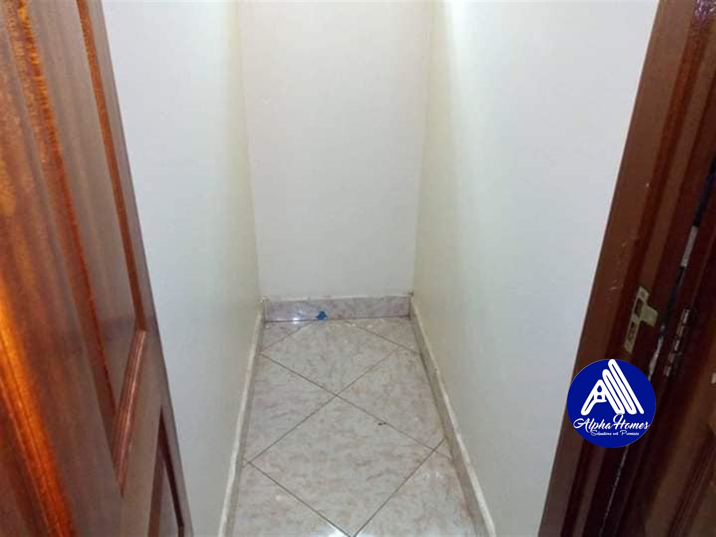 Apartment for rent in Kyaliwajjala Wakiso