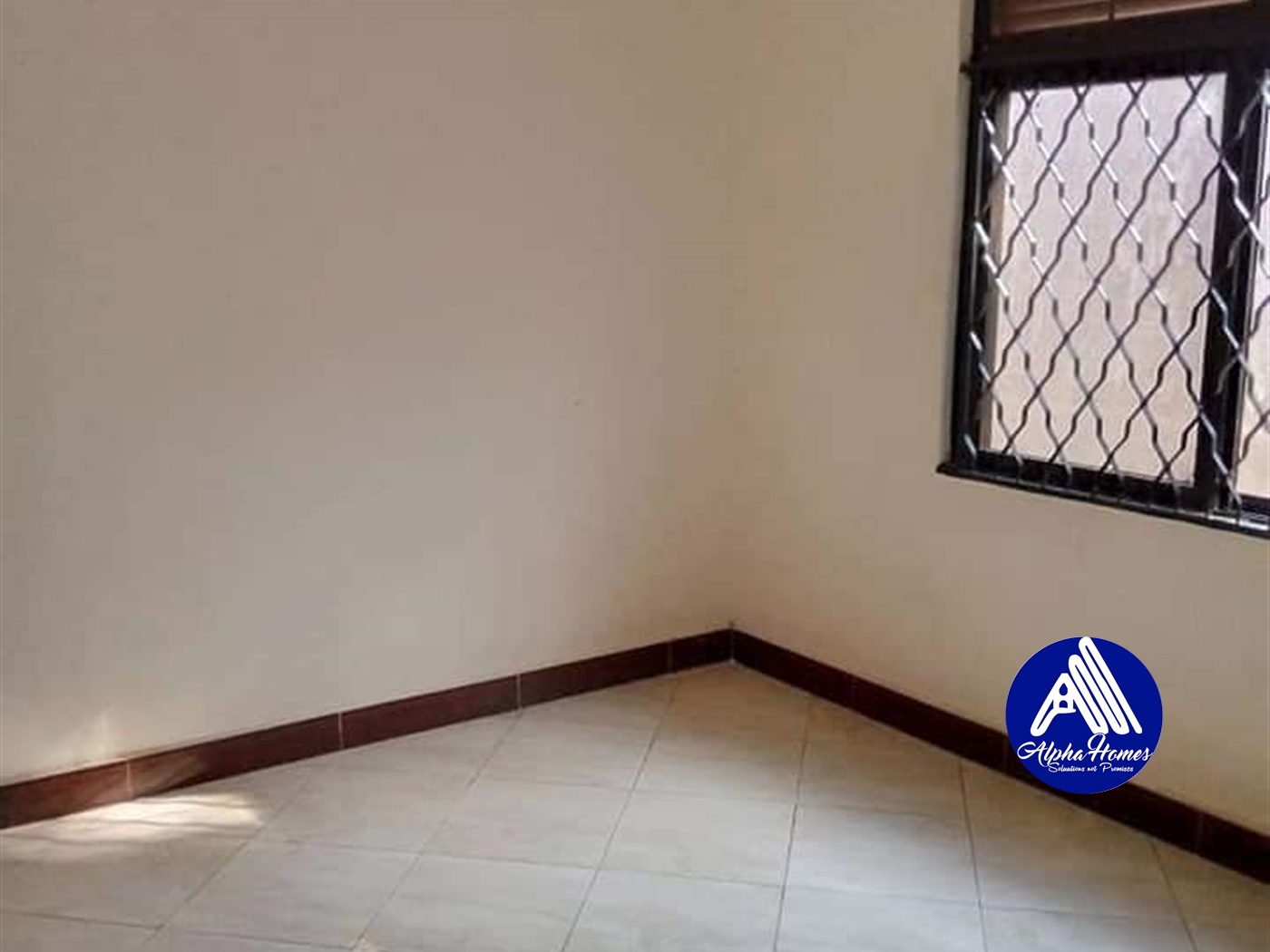 Semi Detached for rent in Kisaasi Kampala