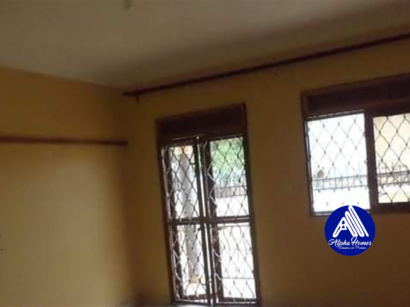 Semi Detached for rent in Kisaasi Kampala