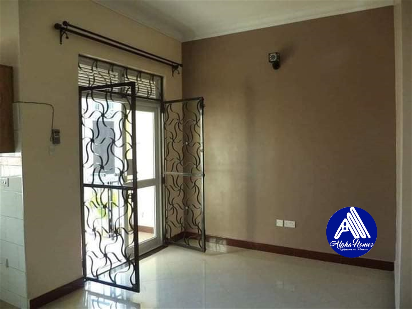 Semi Detached for rent in Kisaasi Kampala