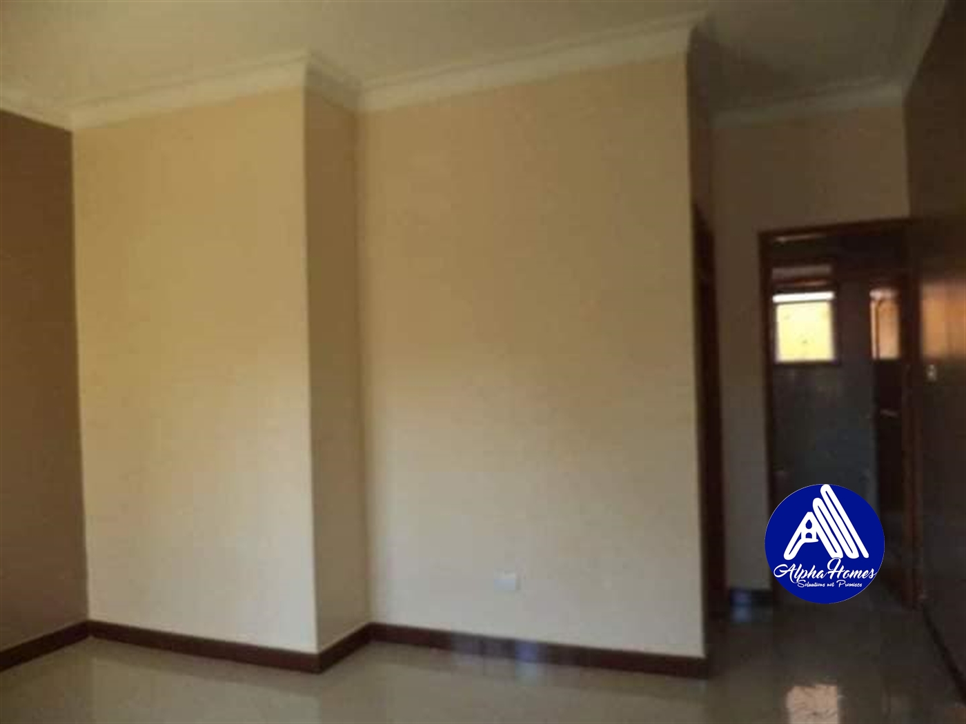 Semi Detached for rent in Kisaasi Kampala