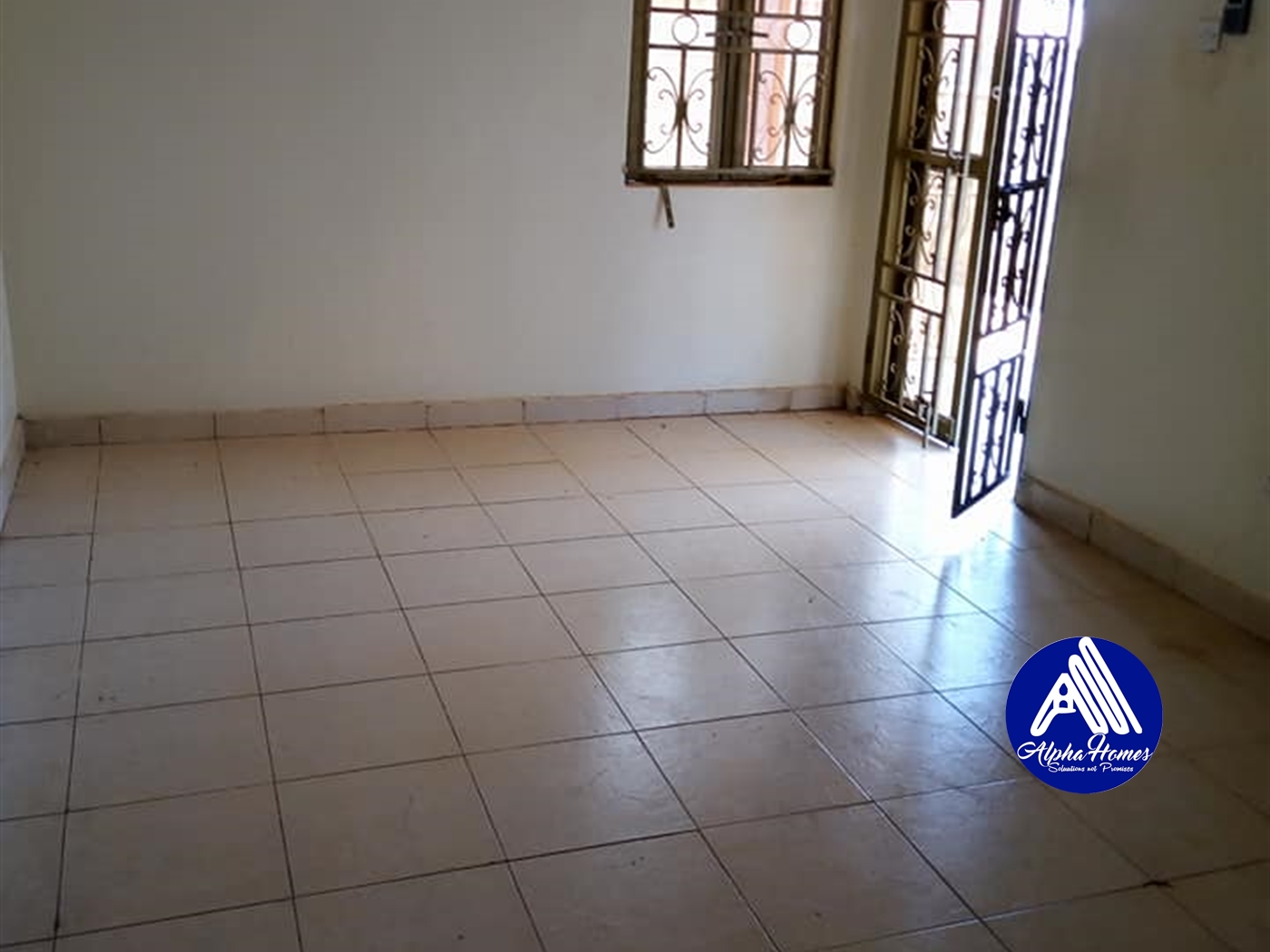 Semi Detached for rent in Bweyogerere Wakiso