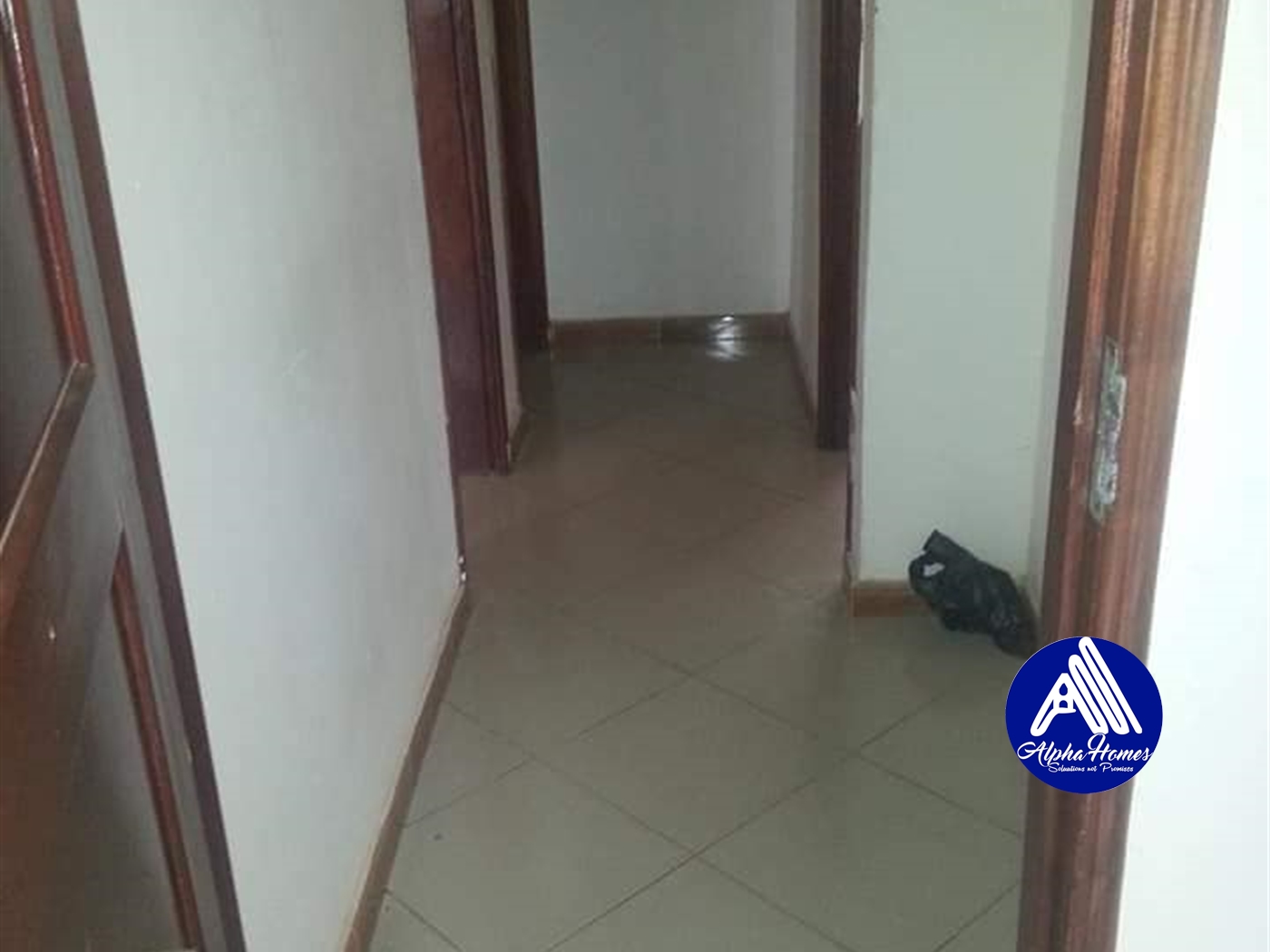 Apartment for rent in Kisaasi Kampala