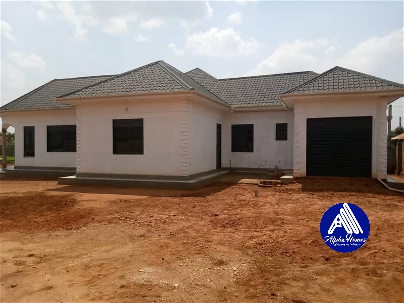 Bungalow for sale in Wakisotowncenter Wakiso