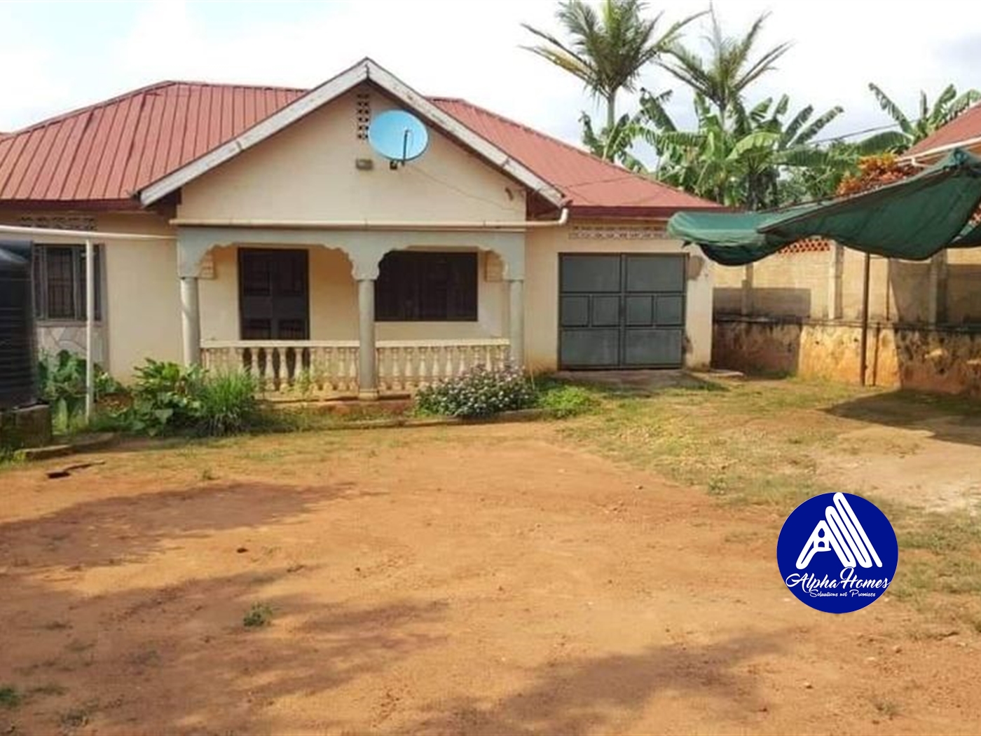 Bungalow for sale in Kitende Wakiso