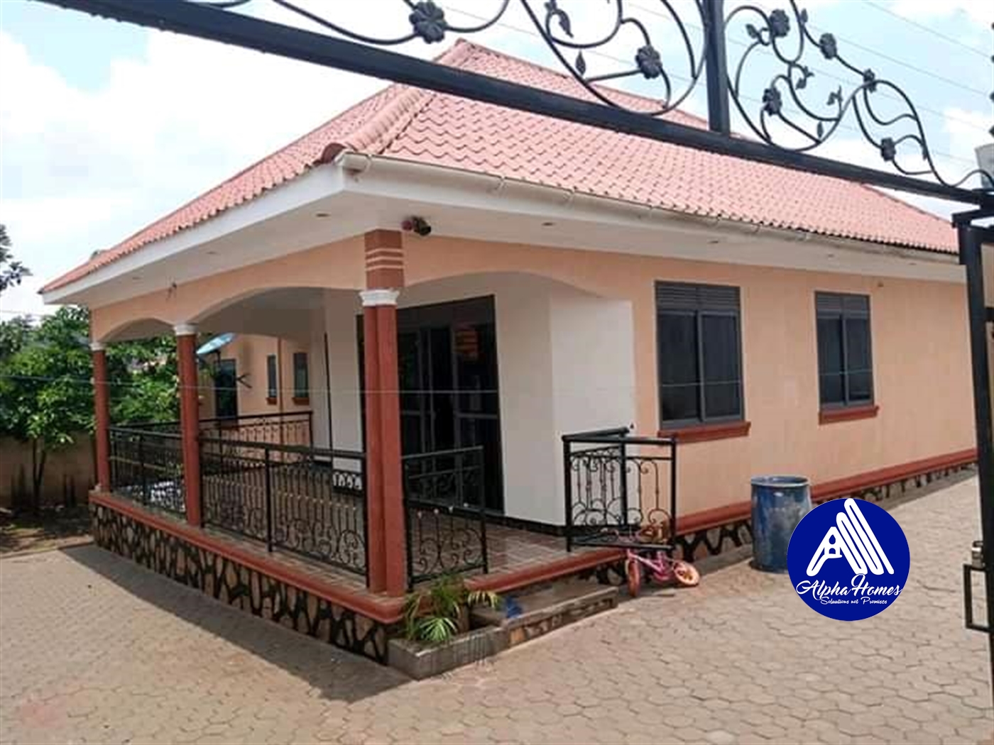 Bungalow for sale in Kira Wakiso