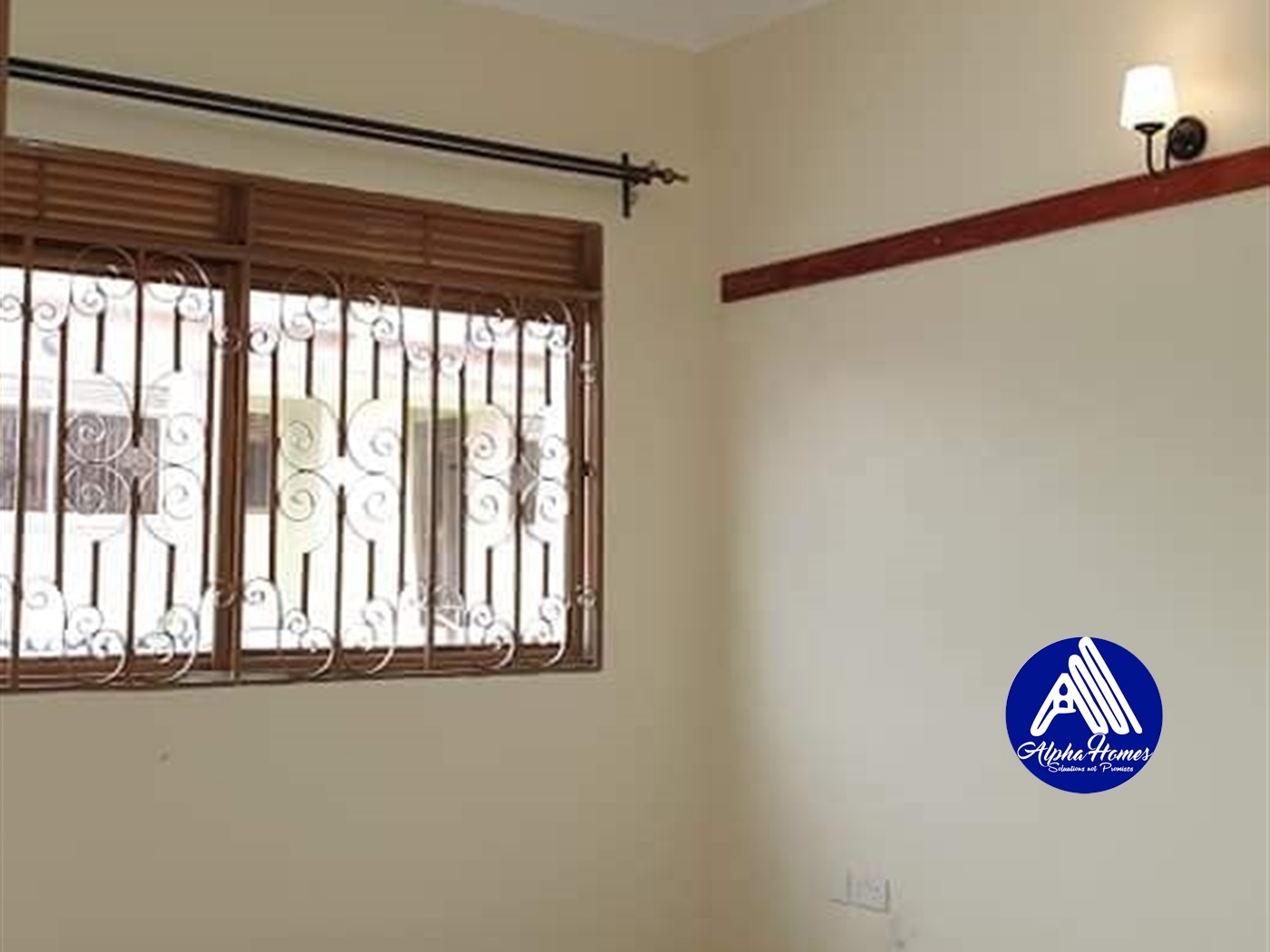 Semi Detached for rent in Kyanja Kampala