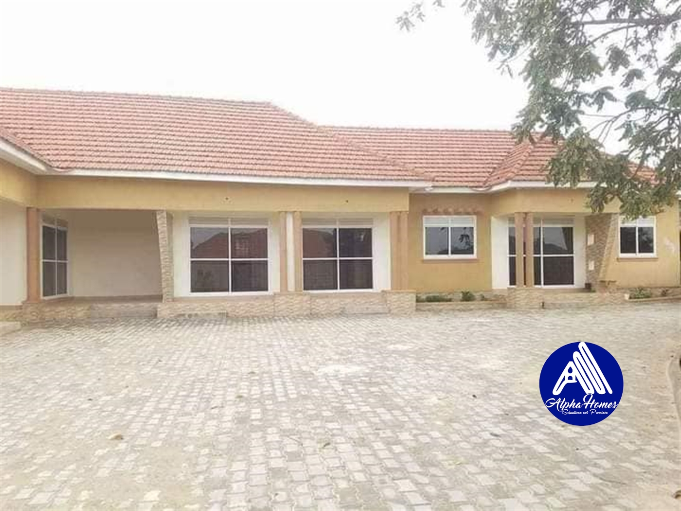 Semi Detached for rent in Kyanja Kampala