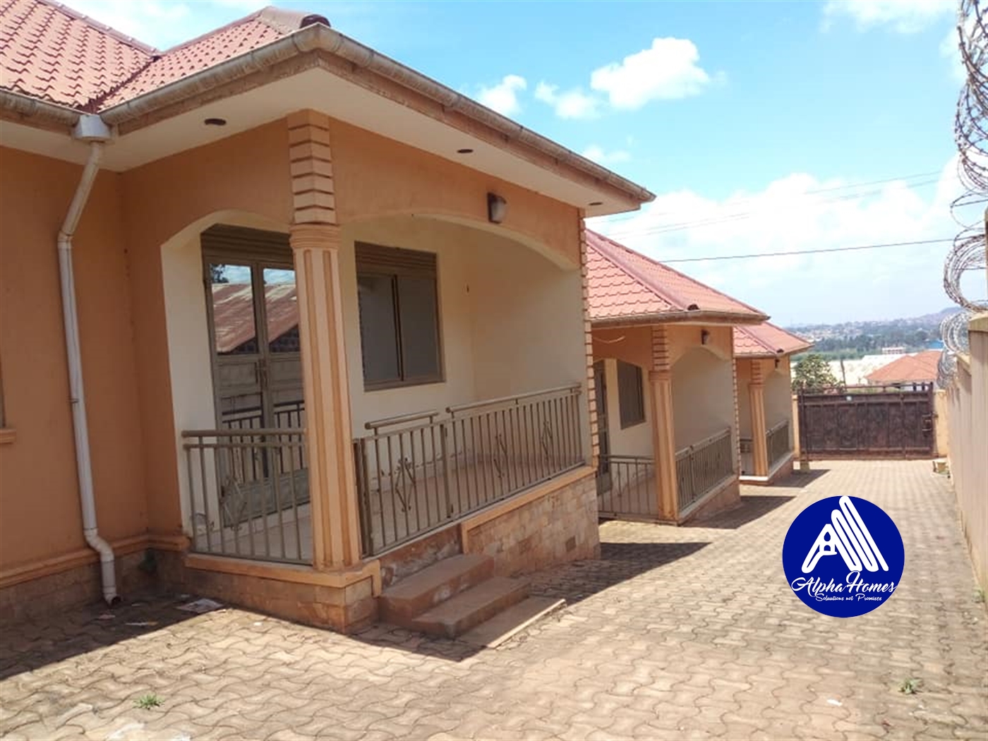 Semi Detached for rent in Bweyogerere Wakiso