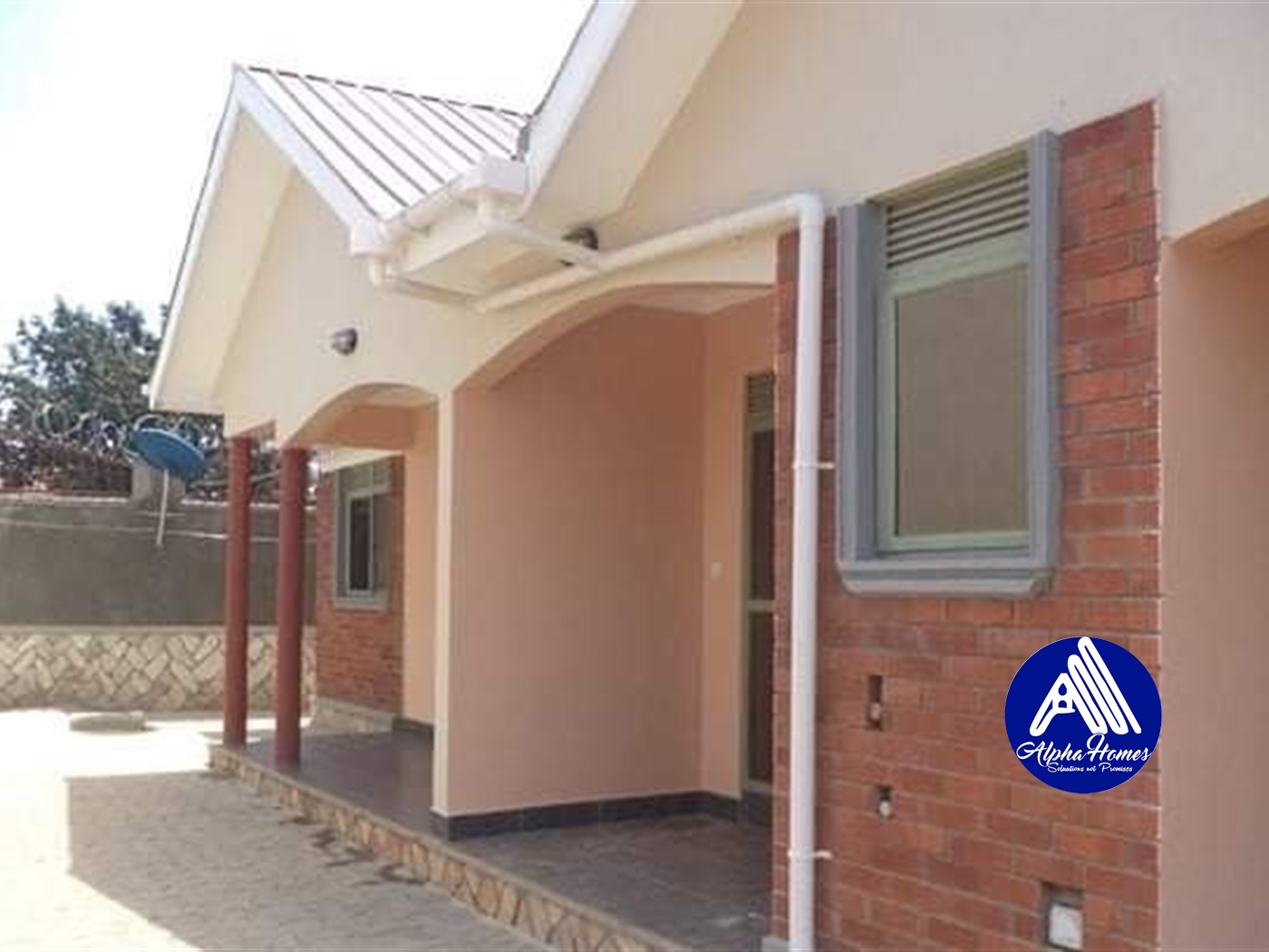 Semi Detached for rent in Kisaasi Wakiso