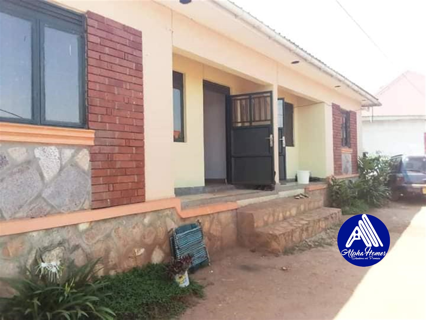Semi Detached for rent in Misindye Mukono