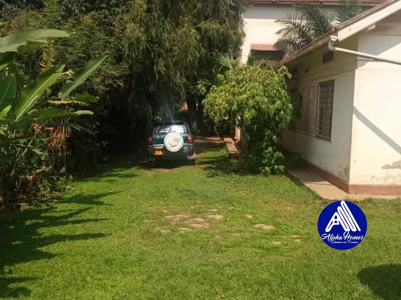 Bungalow for sale in Mengo Kampala