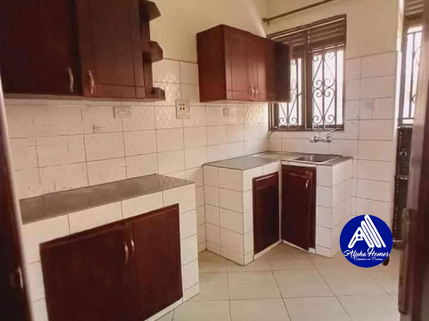 Semi Detached for rent in Kisaasi Kampala