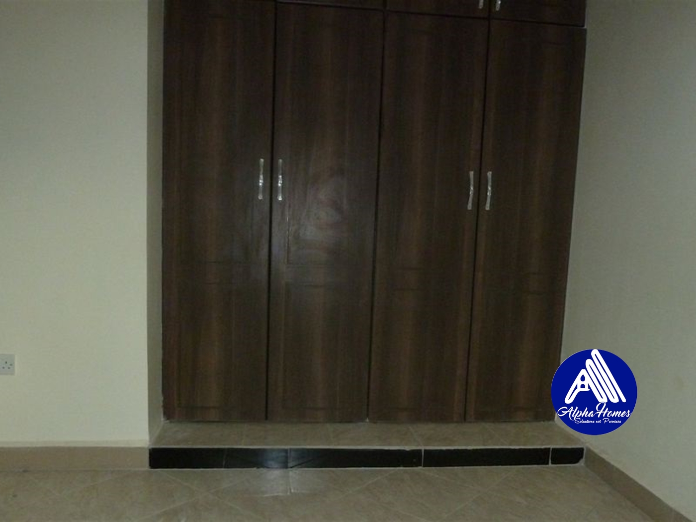 Apartment for rent in Kiwaatule Kampala