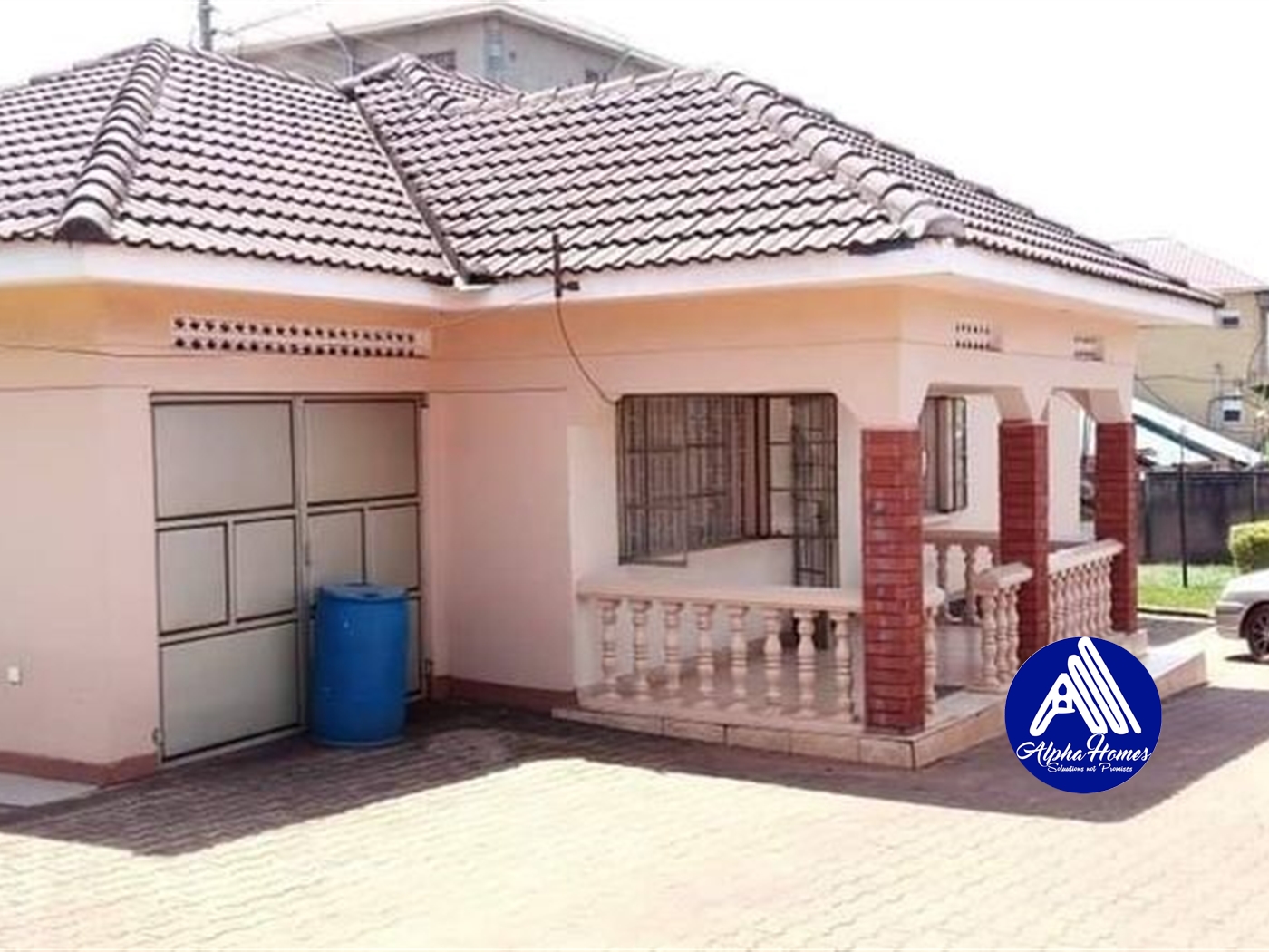 Bungalow for sale in Mutungo Kampala