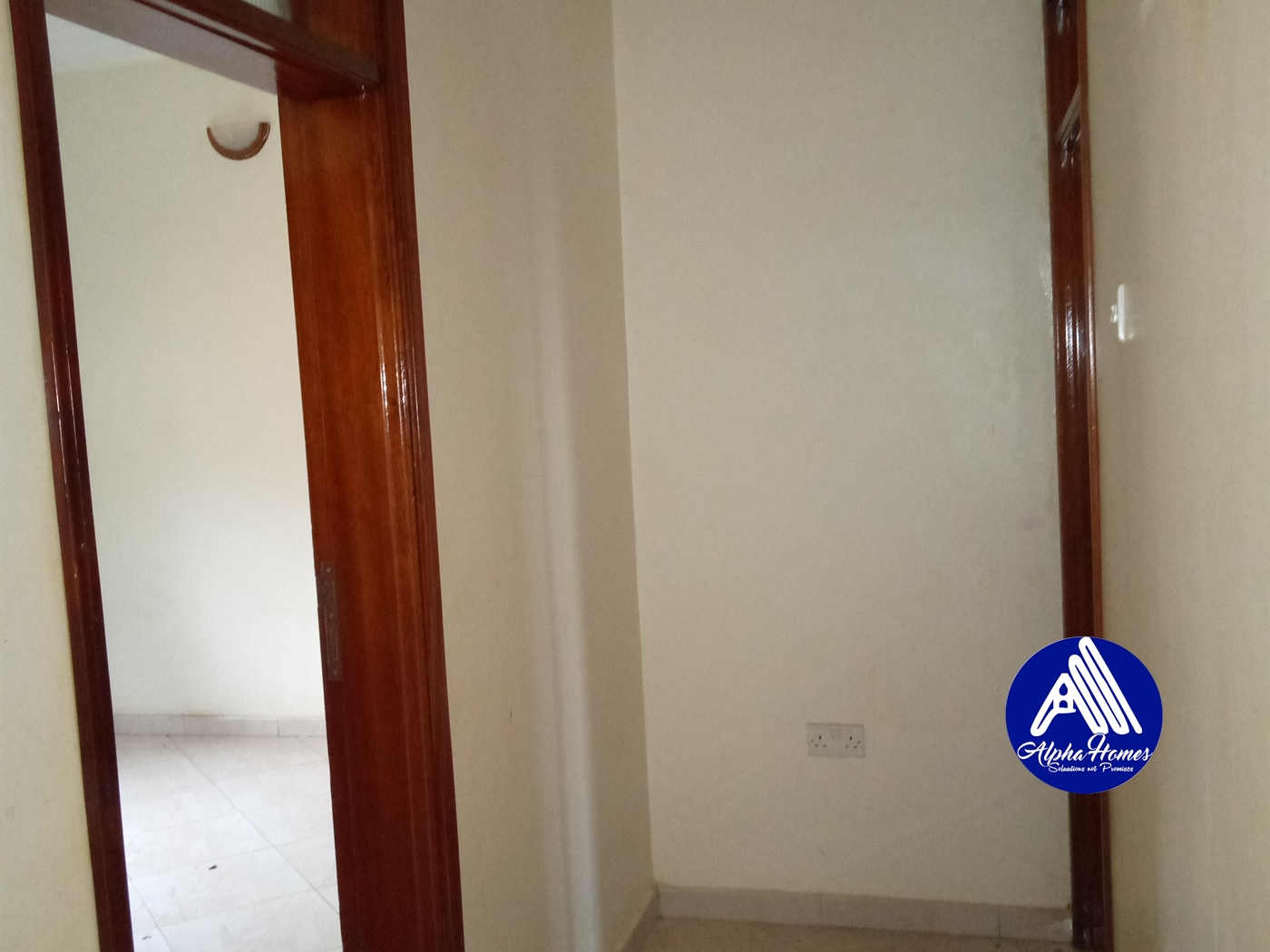 Semi Detached for rent in Kyanja Kampala