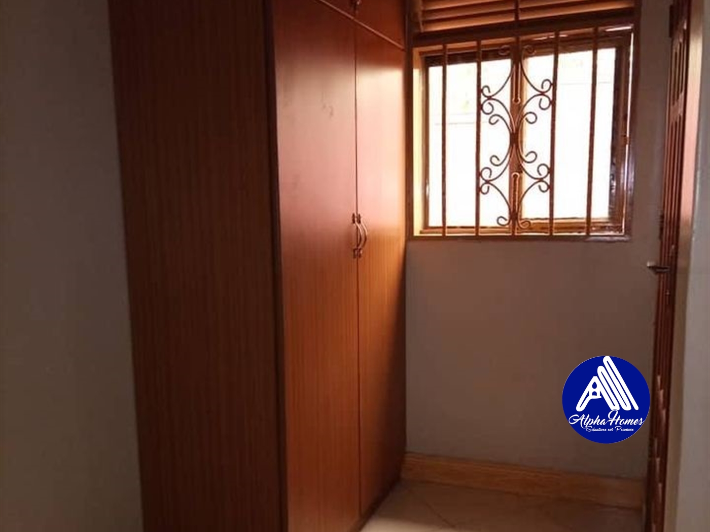 Semi Detached for rent in Kisaasi Kampala