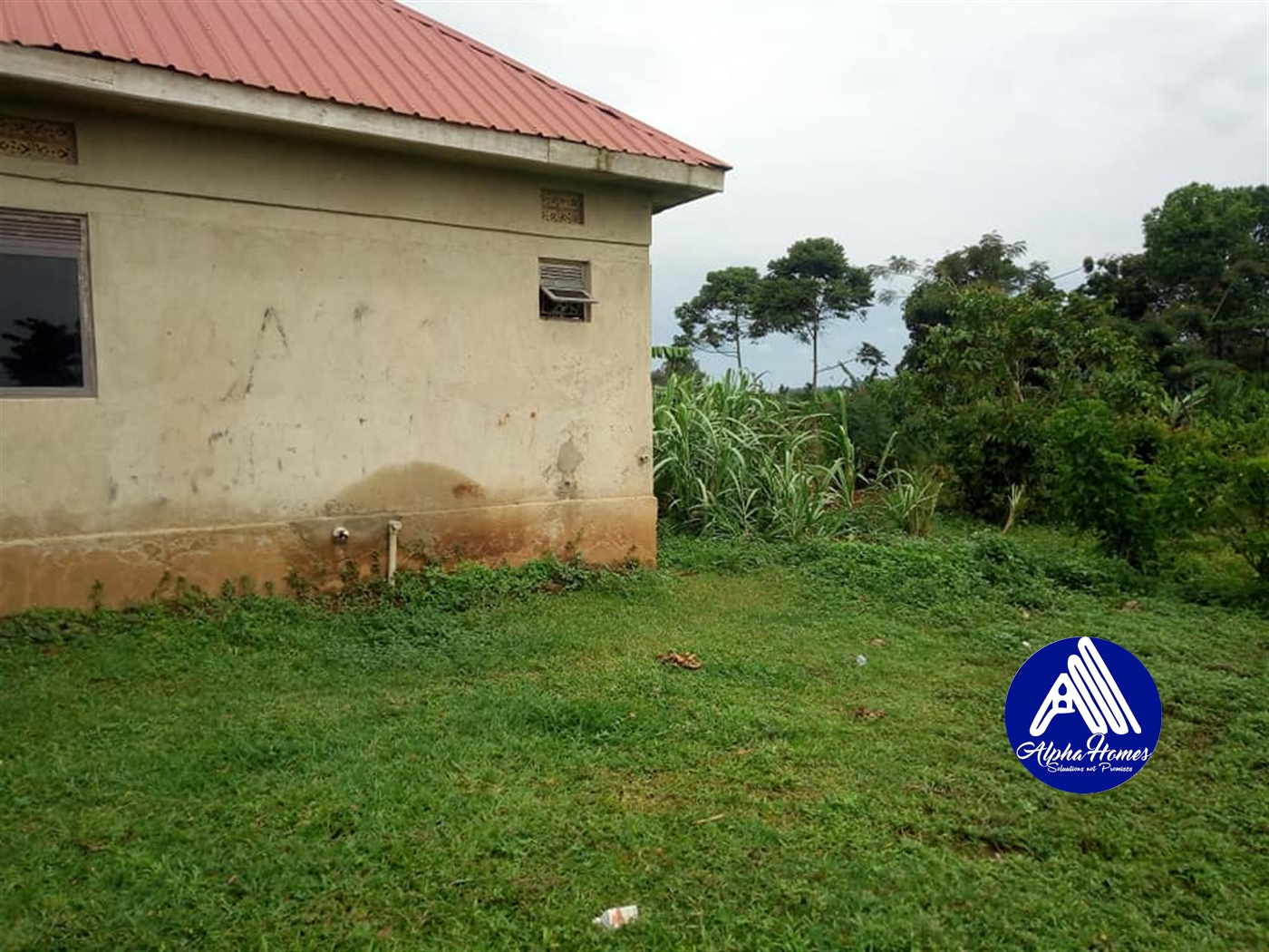 Bungalow for sale in Lwenyonyi Mukono