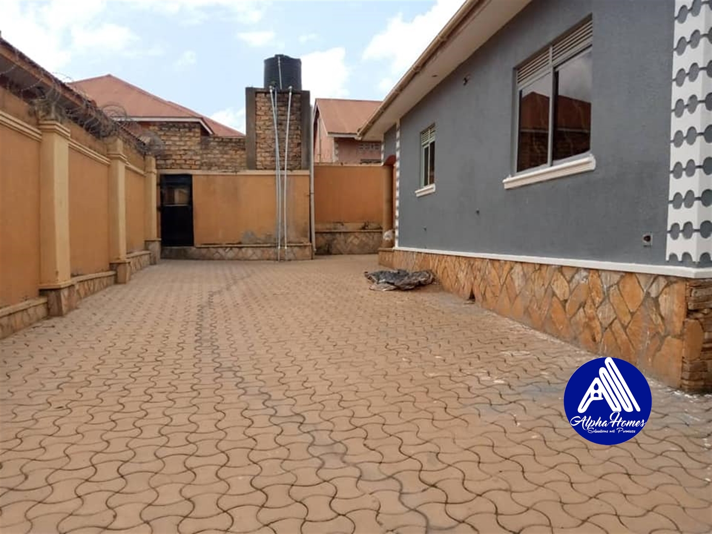 Semi Detached for rent in Najjera Wakiso