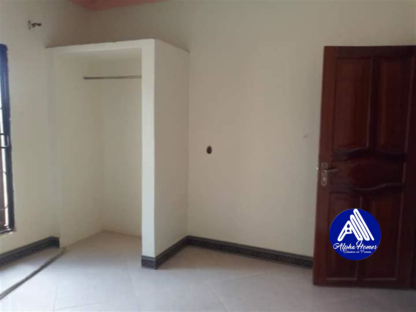 Bungalow for rent in Kyaliwajjala Wakiso