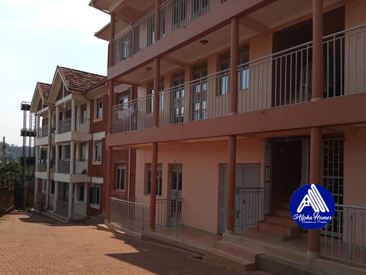 Semi Detached for rent in Kisaasi Kampala