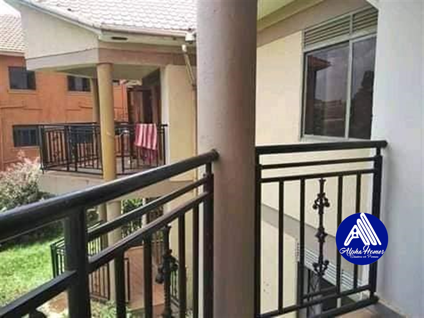 Apartment for rent in Kiwaatule Kampala