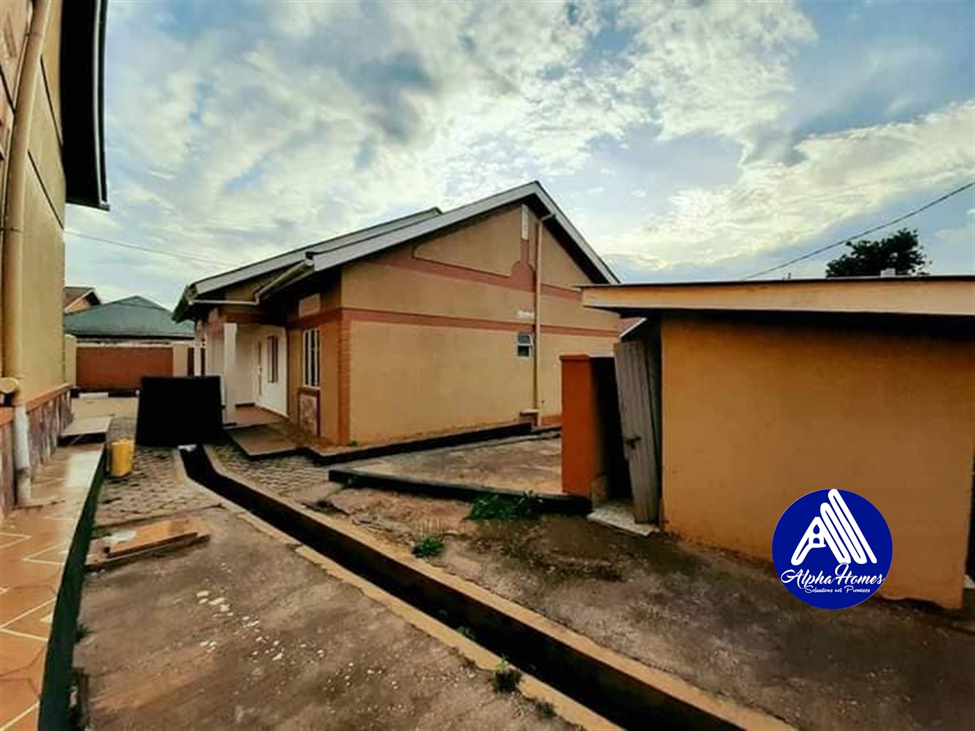 Rental units for sale in Kyaliwajjala Wakiso