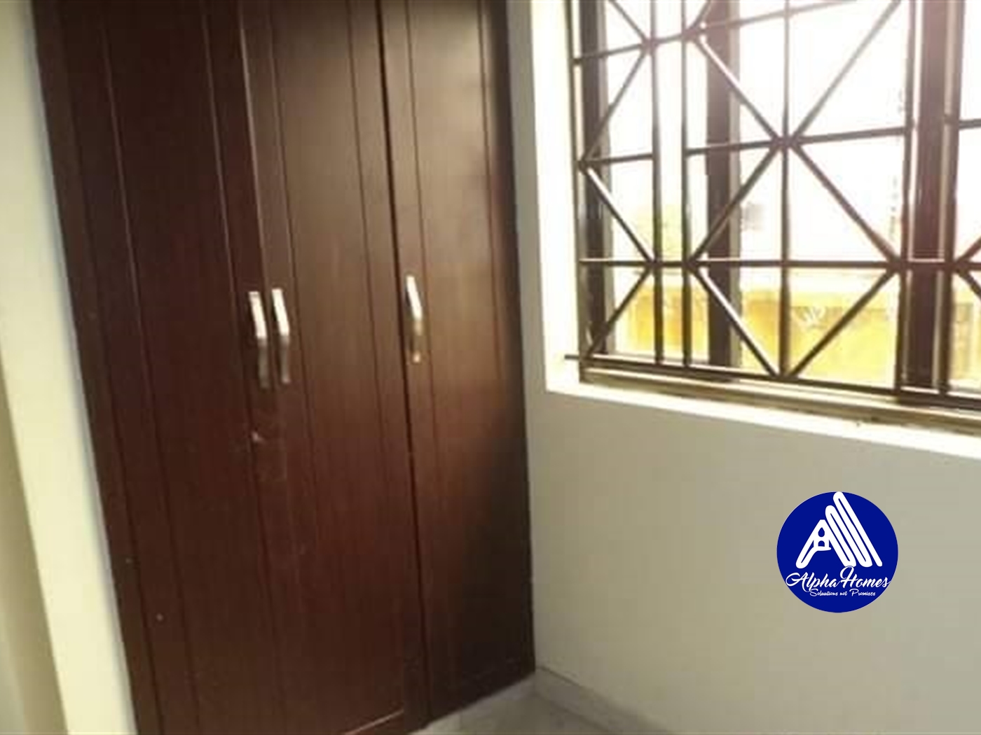 Semi Detached for rent in Kisaasi Kampala