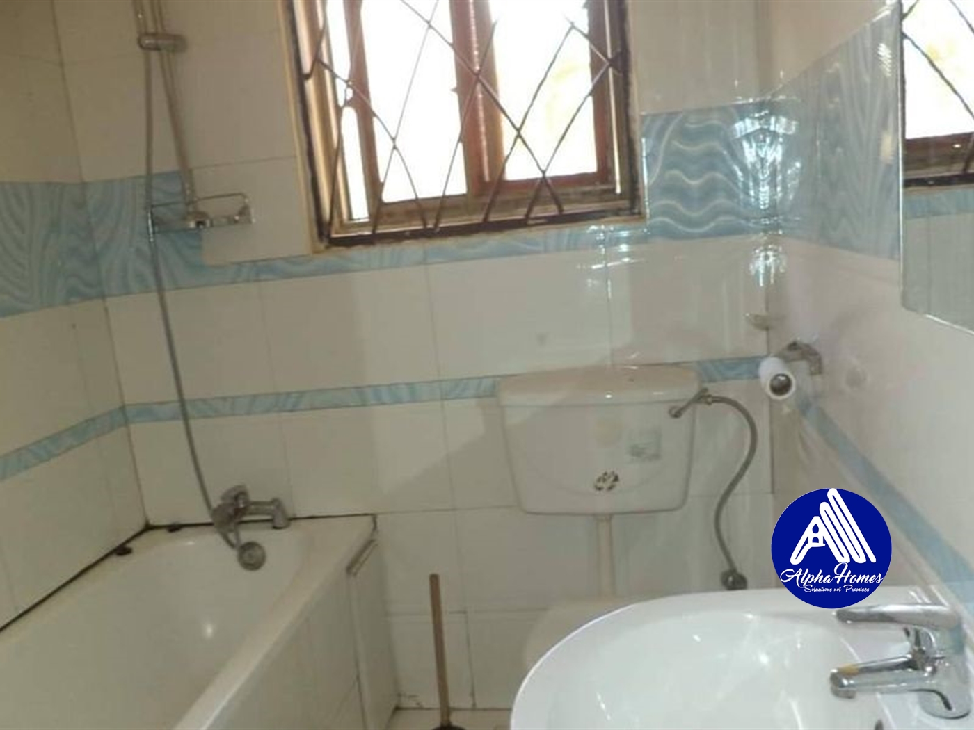 Apartment for rent in Kiwaatule Kampala